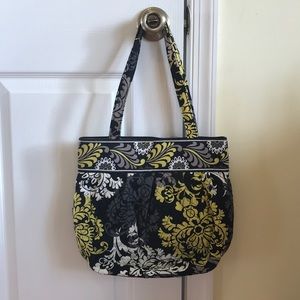 Lowest Price 👍🏻😄: Vera Bradley purse